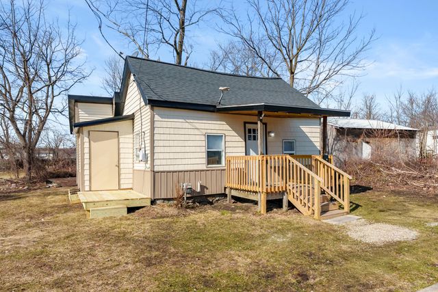 911 Porter Street, Kalamazoo City, MI 49007