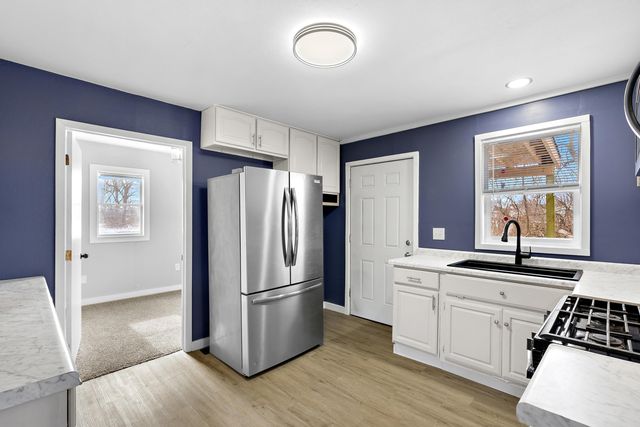 911 Porter Street, Kalamazoo City, MI 49007