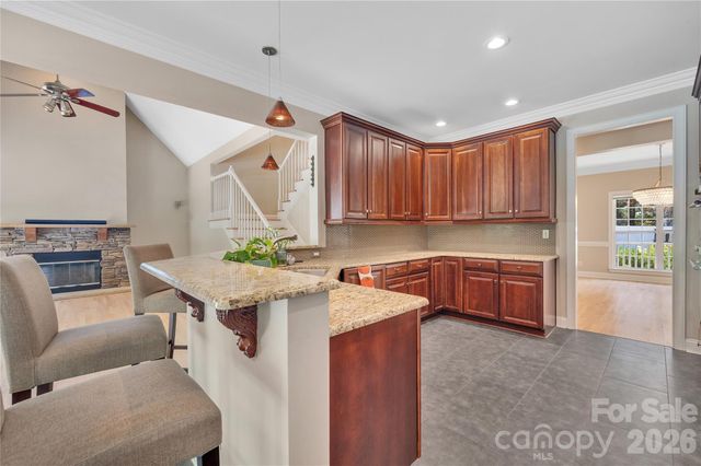 3514 Mckee Road, Charlotte, NC 28270
