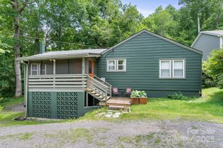 75 Craven Hill Circle, Black Mountain, NC 28711