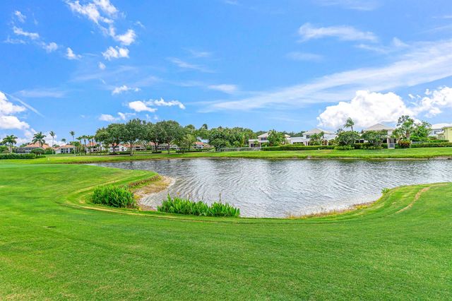 5246 Windsor Parke Drive, Boca Raton, FL 33496