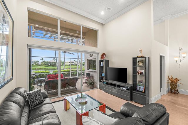 5246 Windsor Parke Drive, Boca Raton, FL 33496