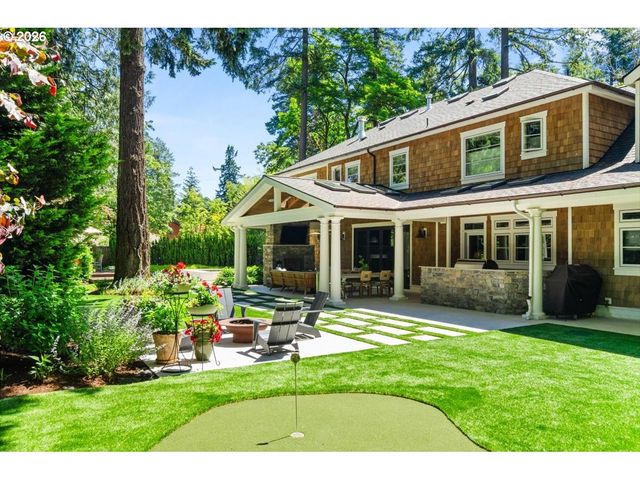 4105 UPPER Dr, Lake Oswego, OR 97035