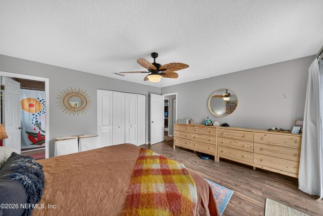1155 13TH Street N, Jacksonville Beach, FL 32250