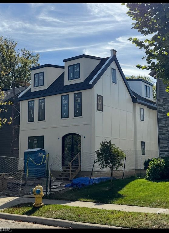 1840 Holland Street, Birmingham, MI 48009