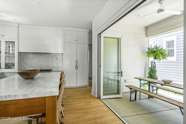 6115 Passionflower Dr, Prospect, KY 40059