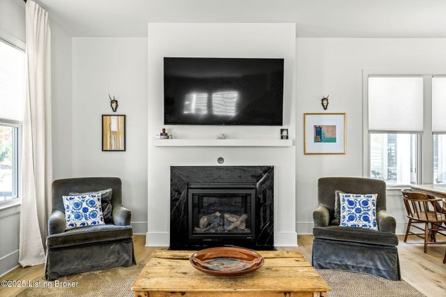 6115 Passionflower Dr, Prospect, KY 40059