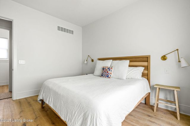 6115 Passionflower Dr, Prospect, KY 40059