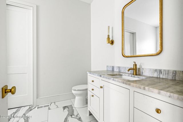 6115 Passionflower Dr, Prospect, KY 40059