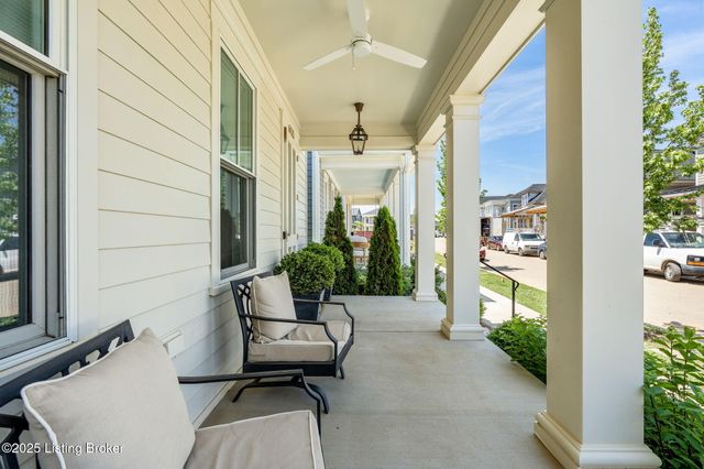 6115 Passionflower Dr, Prospect, KY 40059