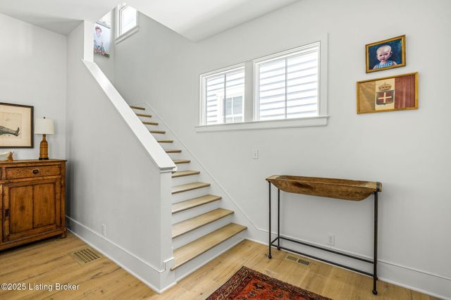 6115 Passionflower Dr, Prospect, KY 40059