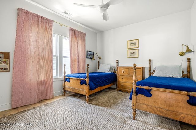 6115 Passionflower Dr, Prospect, KY 40059