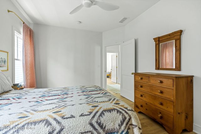 6115 Passionflower Dr, Prospect, KY 40059