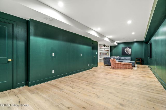 6115 Passionflower Dr, Prospect, KY 40059