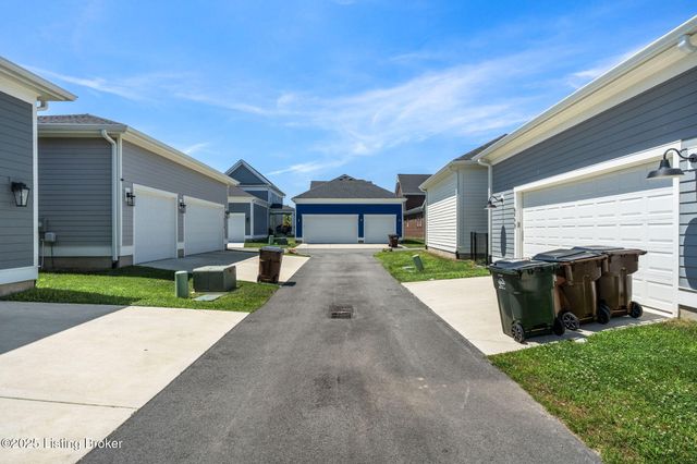 6115 Passionflower Dr, Prospect, KY 40059