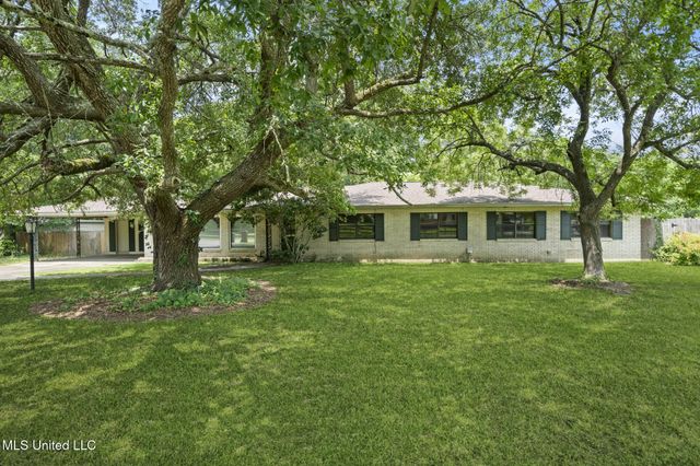 5539 Gates Avenue, Long Beach, MS 39560