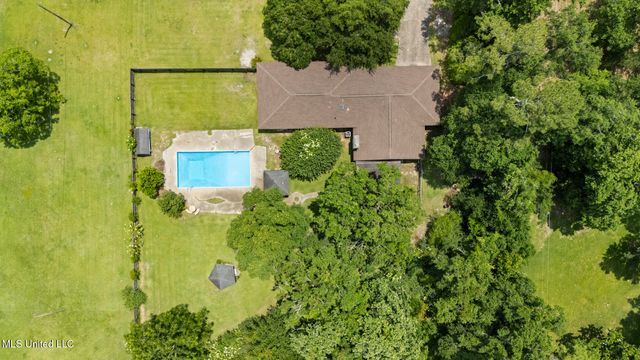 5539 Gates Avenue, Long Beach, MS 39560