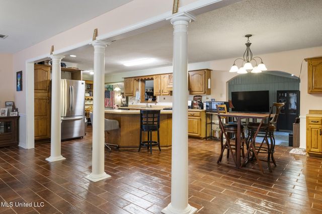 5539 Gates Avenue, Long Beach, MS 39560