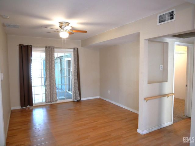 101 Oakdale Drive, Bakersfield, CA 93309