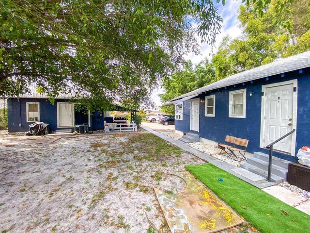 3804 Miller Avenue, West Palm Beach, FL 33405