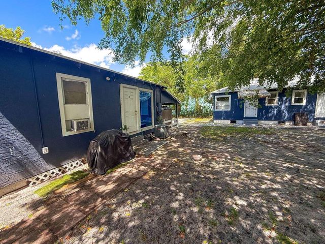 3804 Miller Avenue, West Palm Beach, FL 33405