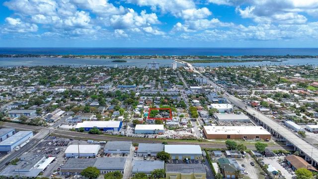 3804 Miller Avenue, West Palm Beach, FL 33405