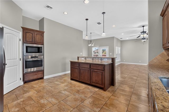 14802 Aquarius St, Corpus Christi, TX 78418