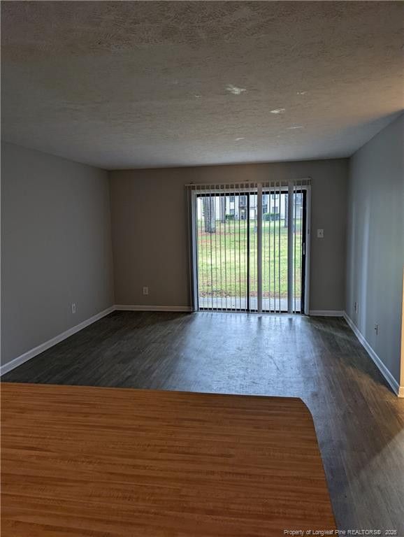 829 Applewood Lane, Fayetteville, NC 28303