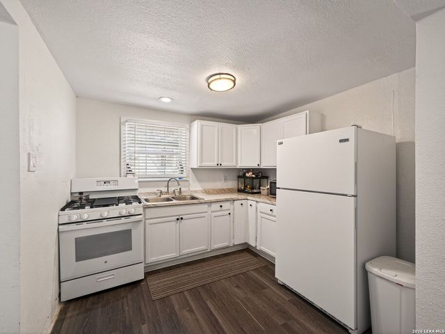 124 Belmont, San Antonio, TX 78202