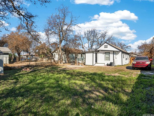 124 Belmont, San Antonio, TX 78202