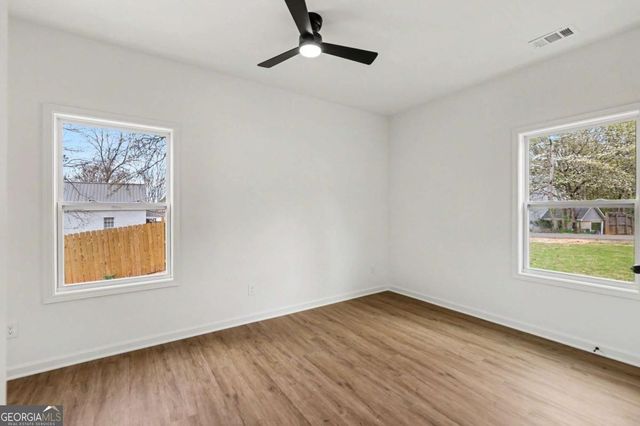 106 Arnco 1st Street, Newnan, GA 30263