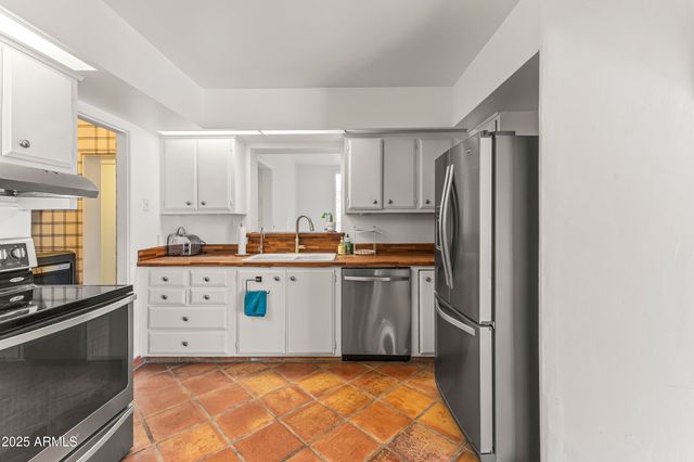 1822 E MARSHALL Avenue, Phoenix, AZ 85016