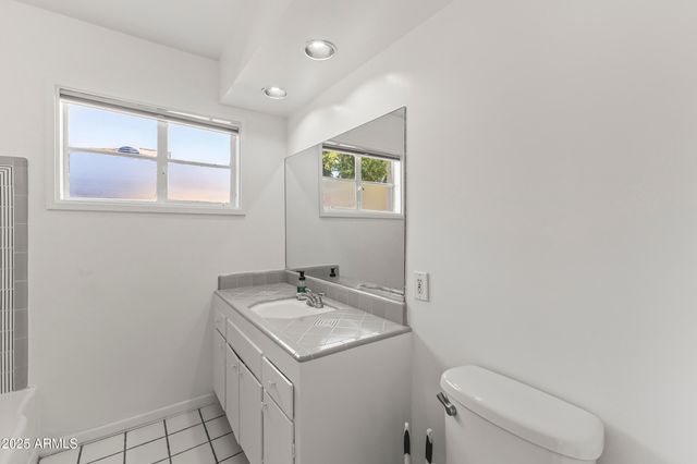 1822 E MARSHALL Avenue, Phoenix, AZ 85016