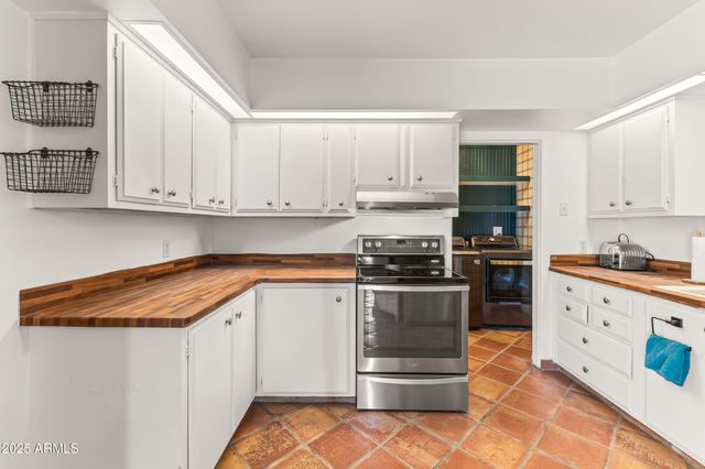 1822 E MARSHALL Avenue, Phoenix, AZ 85016