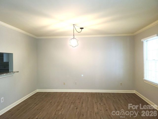 2141 Selwyn Avenue 202, Charlotte, NC 28207