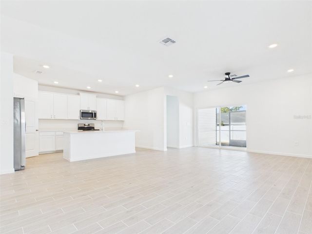 8966 SW 69TH TERRACE, Ocala, FL 34476