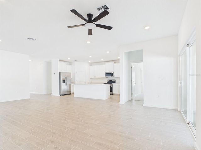 8966 SW 69TH TERRACE, Ocala, FL 34476