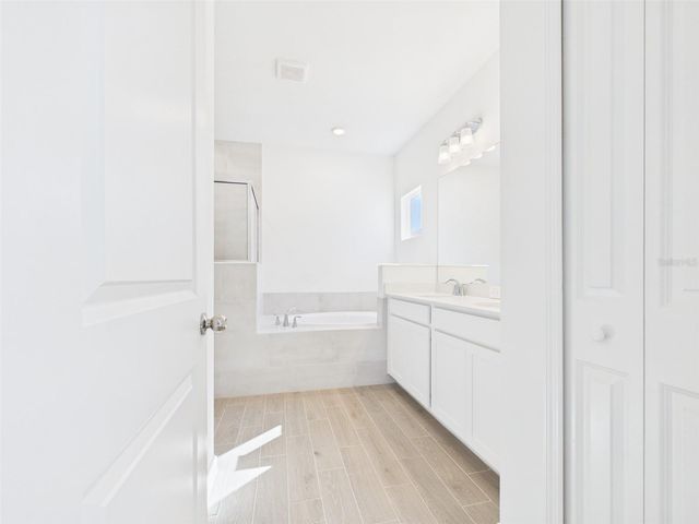 8966 SW 69TH TERRACE, Ocala, FL 34476