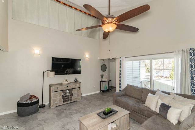 5485 Wildwood Court D, Willoughby, OH 44094