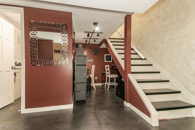 5485 Wildwood Court D, Willoughby, OH 44094