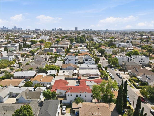 1250 N Mariposa Avenue, Los Angeles, CA 90029