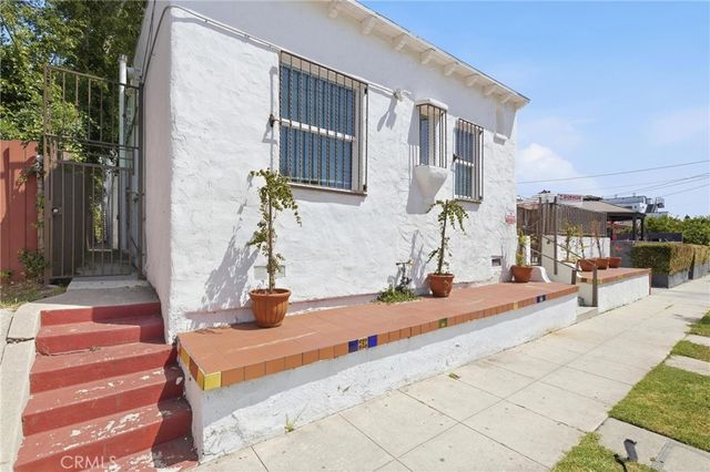 1250 N Mariposa Avenue, Los Angeles, CA 90029