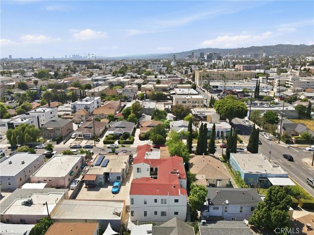 1250 N Mariposa Avenue, Los Angeles, CA 90029