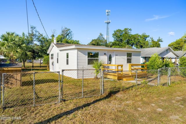 4129 Gaines Street, Panama City, FL 32404