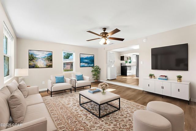 4129 Gaines Street, Panama City, FL 32404