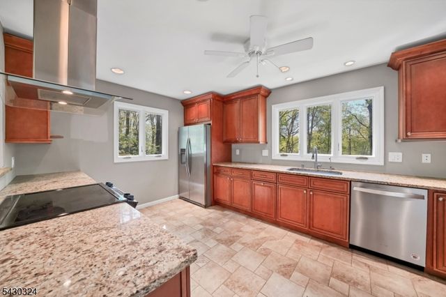 90 Russling Rd, Independence Twp., NJ 07840