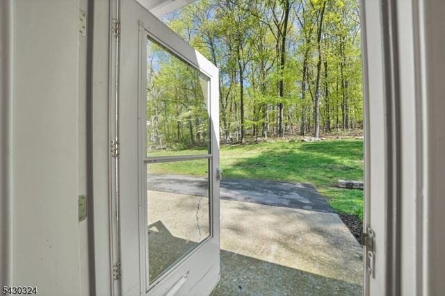 90 Russling Rd, Independence Twp., NJ 07840