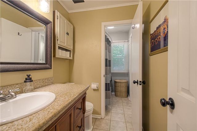 7113 Slater Street, Merriam, KS 66204