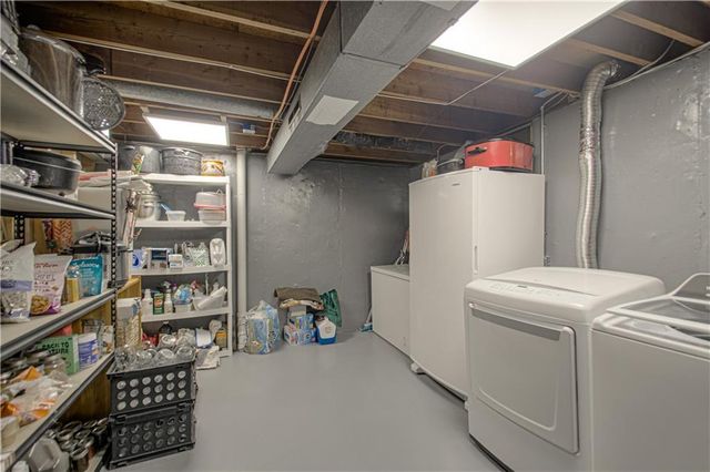 7113 Slater Street, Merriam, KS 66204