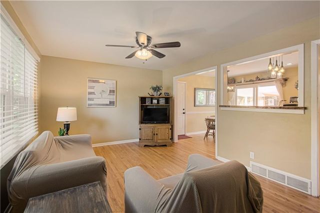 7113 Slater Street, Merriam, KS 66204